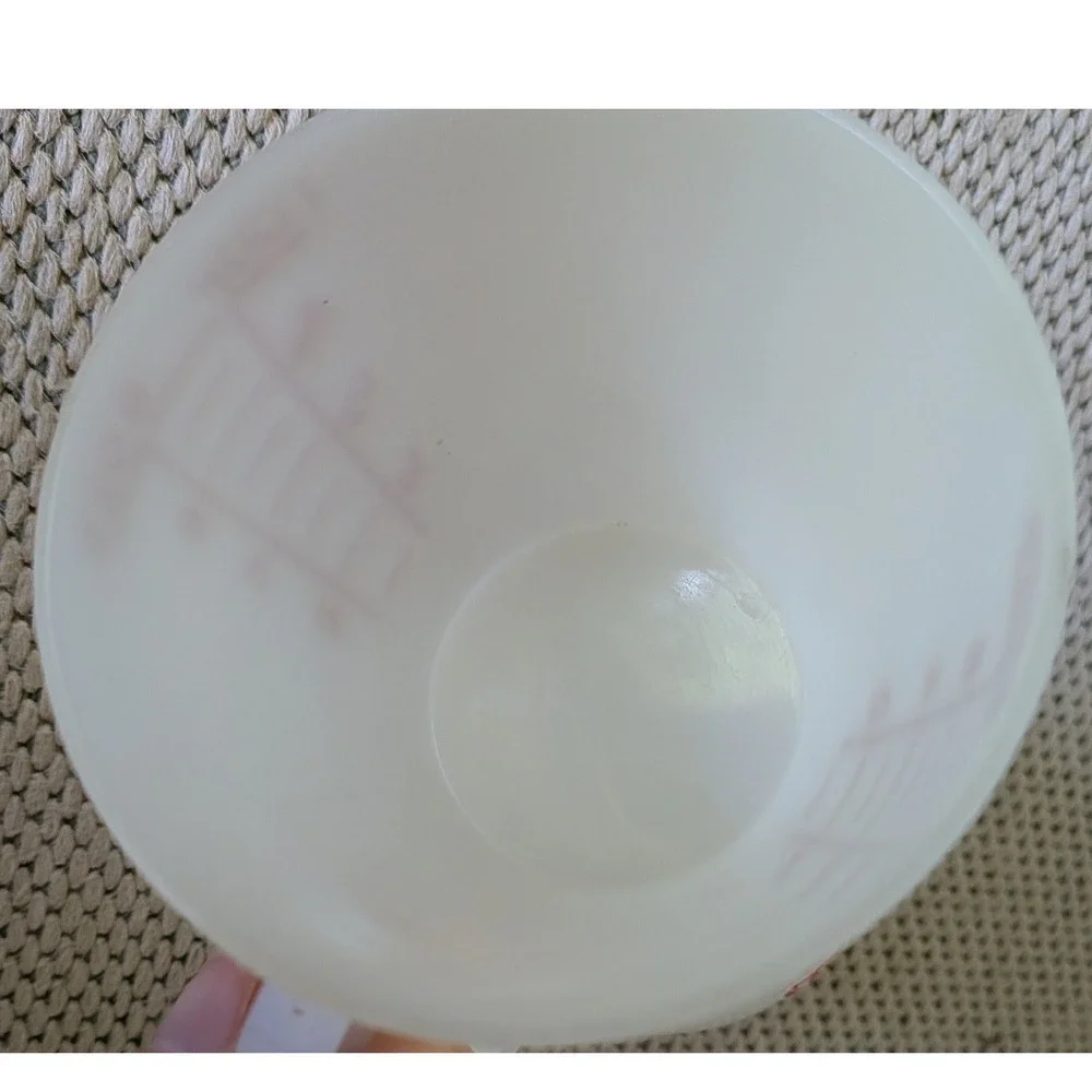 Tupperware vintage hourglass